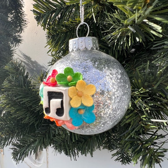 🎵Musical Note Ornament - Picture 3 of 5